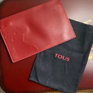 Tous Clutch